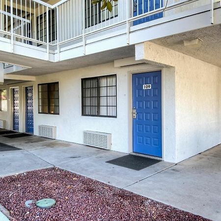 Motel 6-Redding, Ca - South Kültér fotó