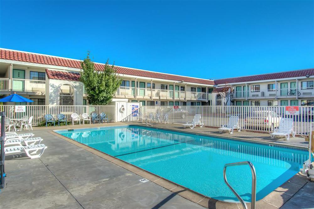 Motel 6-Redding, Ca - South Létesítmények fotó