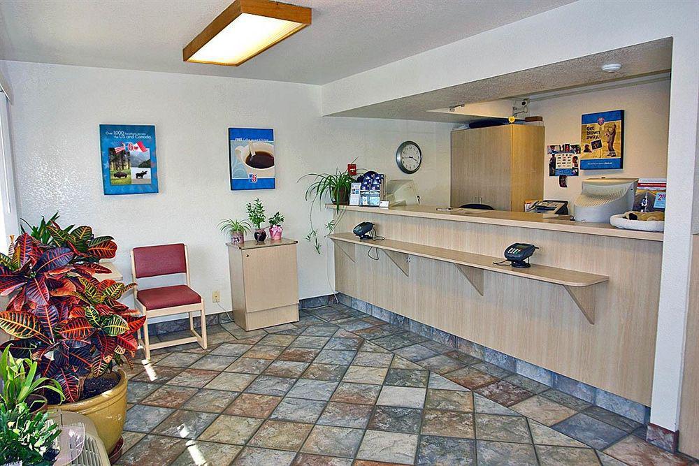 Motel 6-Redding, Ca - South Kültér fotó