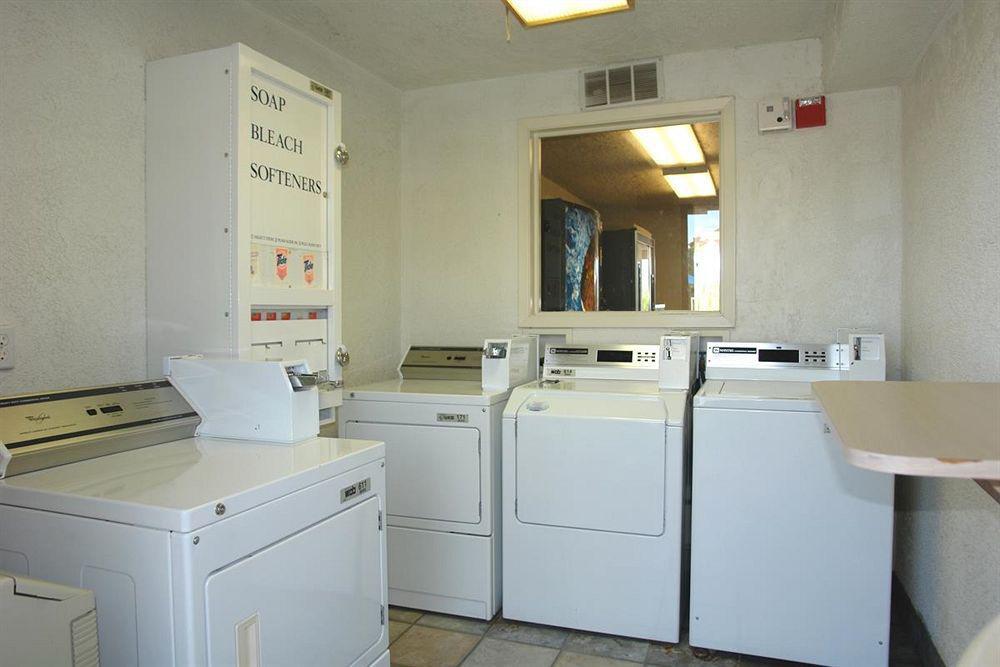 Motel 6-Redding, Ca - South Kültér fotó